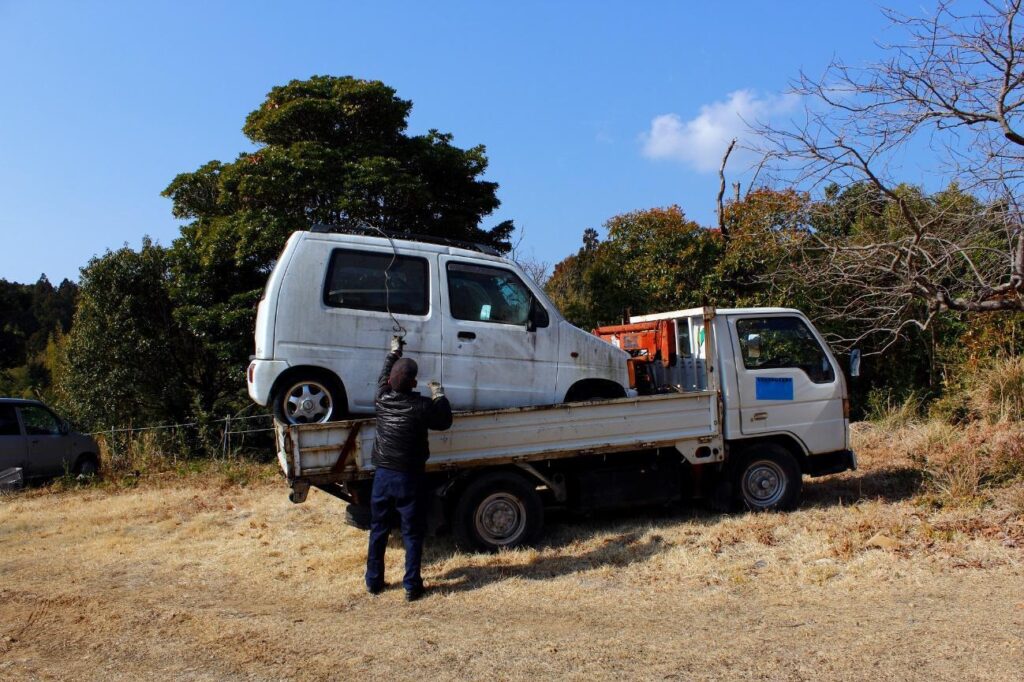 自動車解体業者の主な業務内容