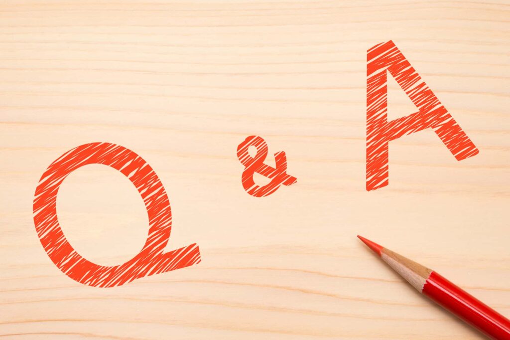 色鉛筆で書かれたQ&A