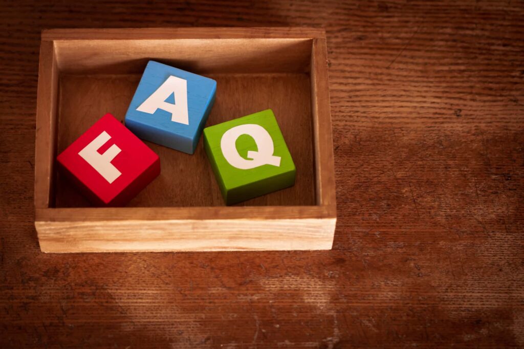 箱に入ったFAQのブロック