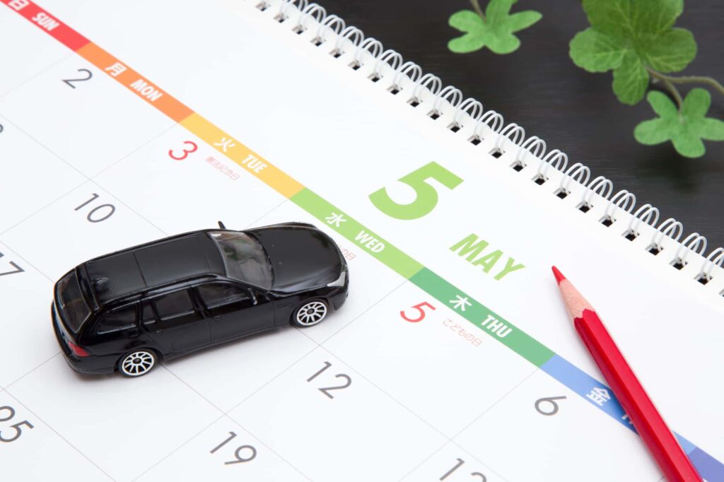 カレンダーとミニカー