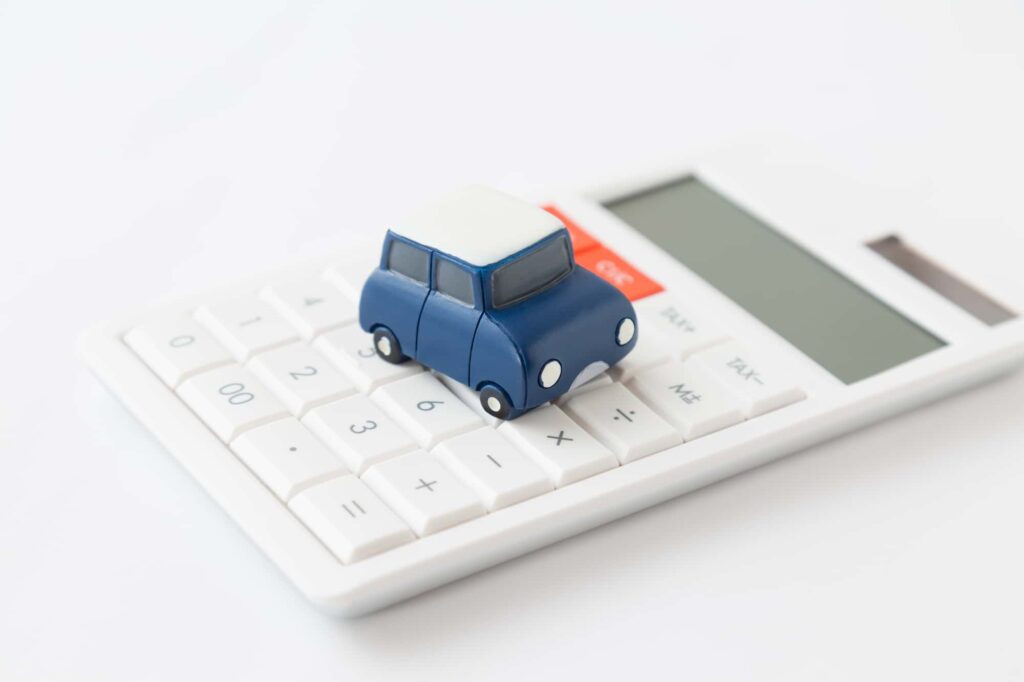 ミニカーと電卓