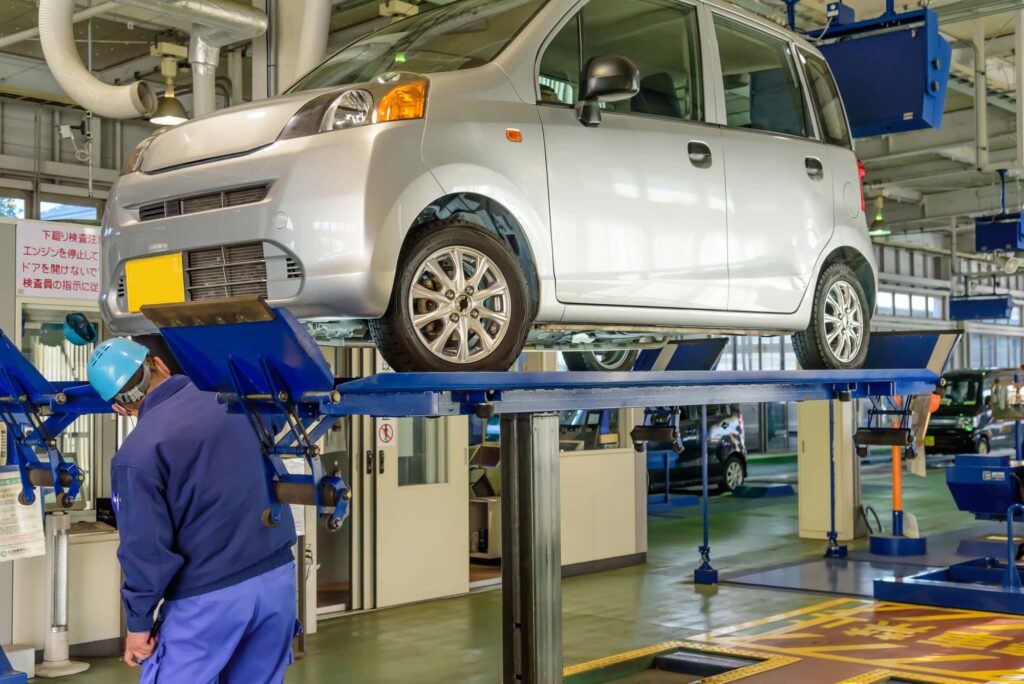 自動車検査ラインの車